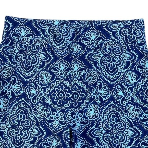 Chico's Women's So Slimming Brigitte Cool Marine Crop Pants Size 0.5 or 6 NWOT - Picture 2 of 8